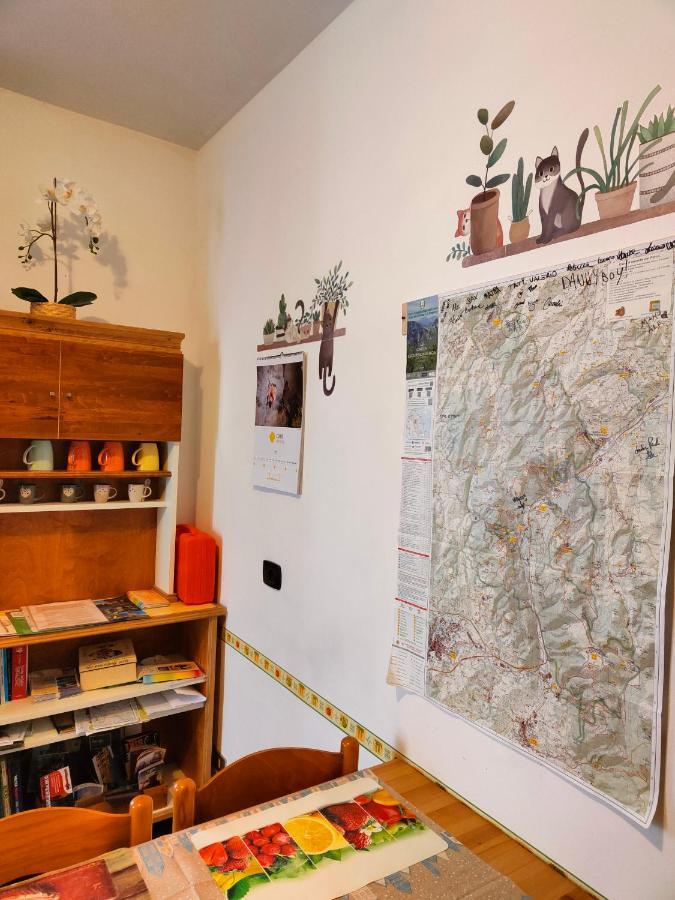 جينجا B&B Bivacco Frasassi Climbing & Trail Running House المظهر الخارجي الصورة