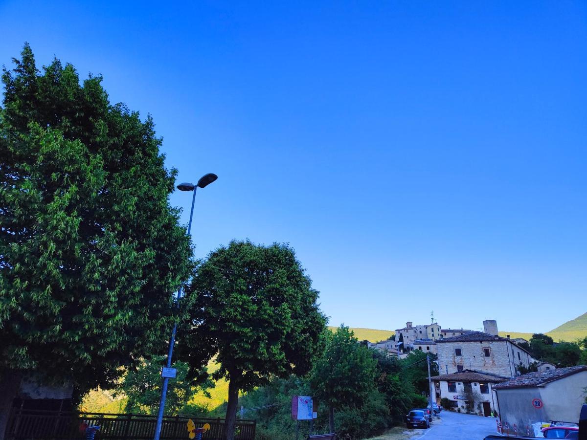 جينجا B&B Bivacco Frasassi Climbing & Trail Running House المظهر الخارجي الصورة